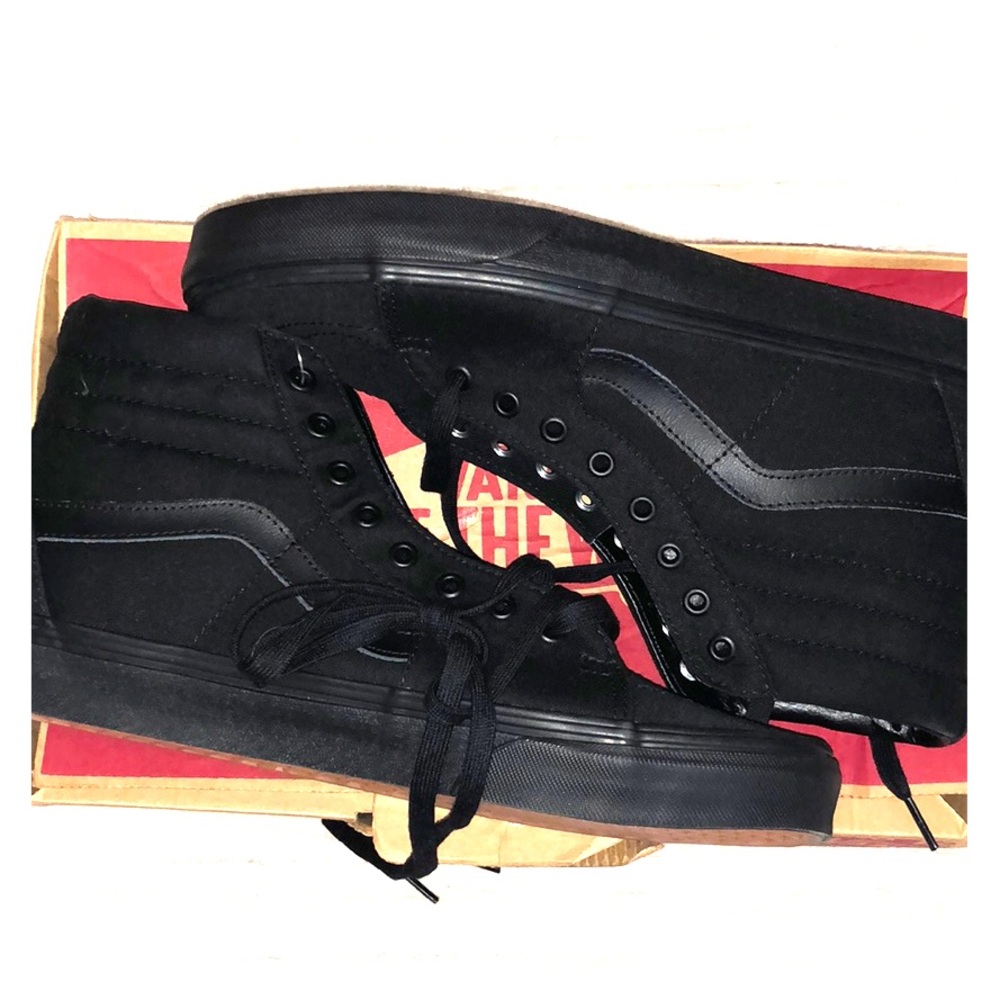 Black High-top Vans
